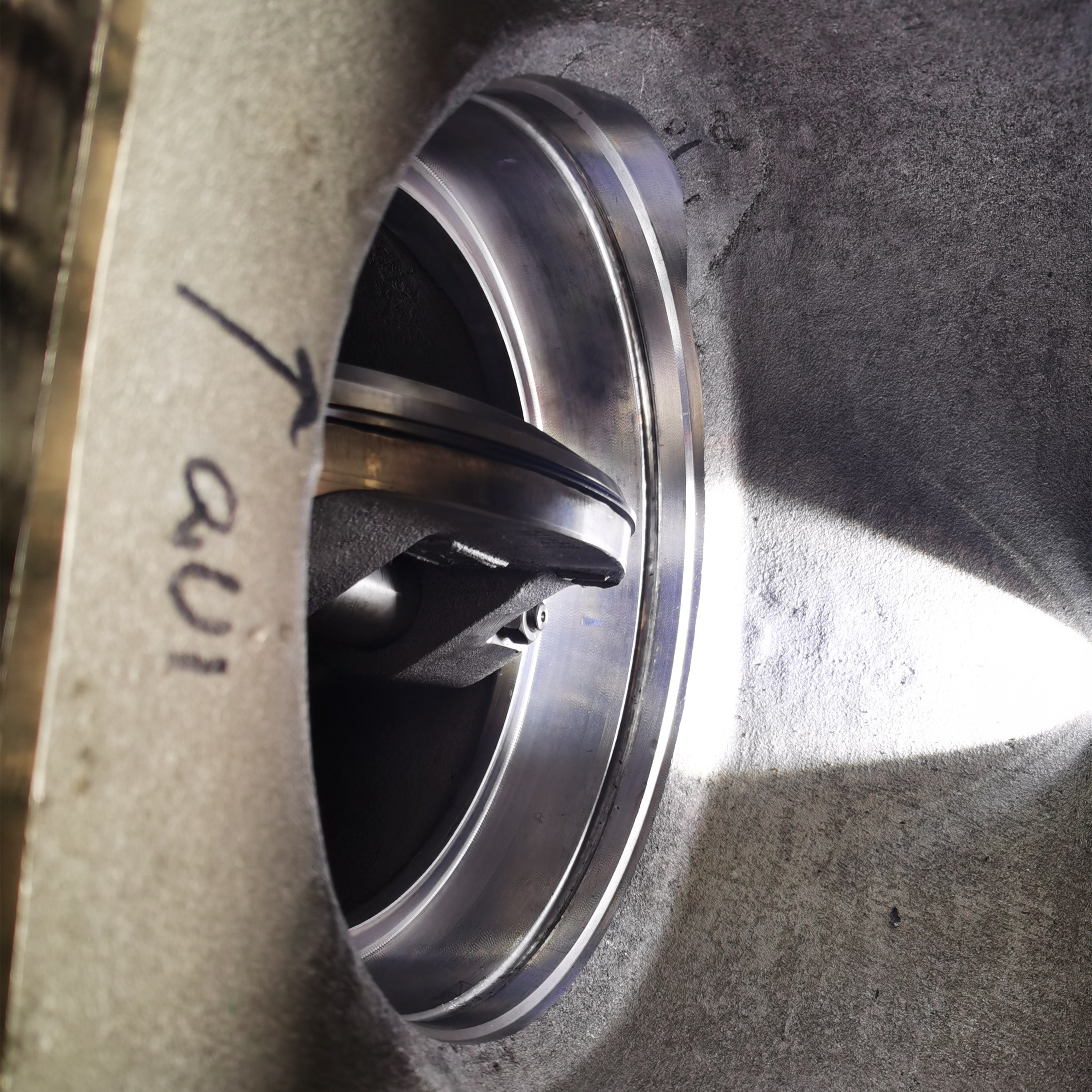 On line maintenance of ultra-low temperature butterfly valve