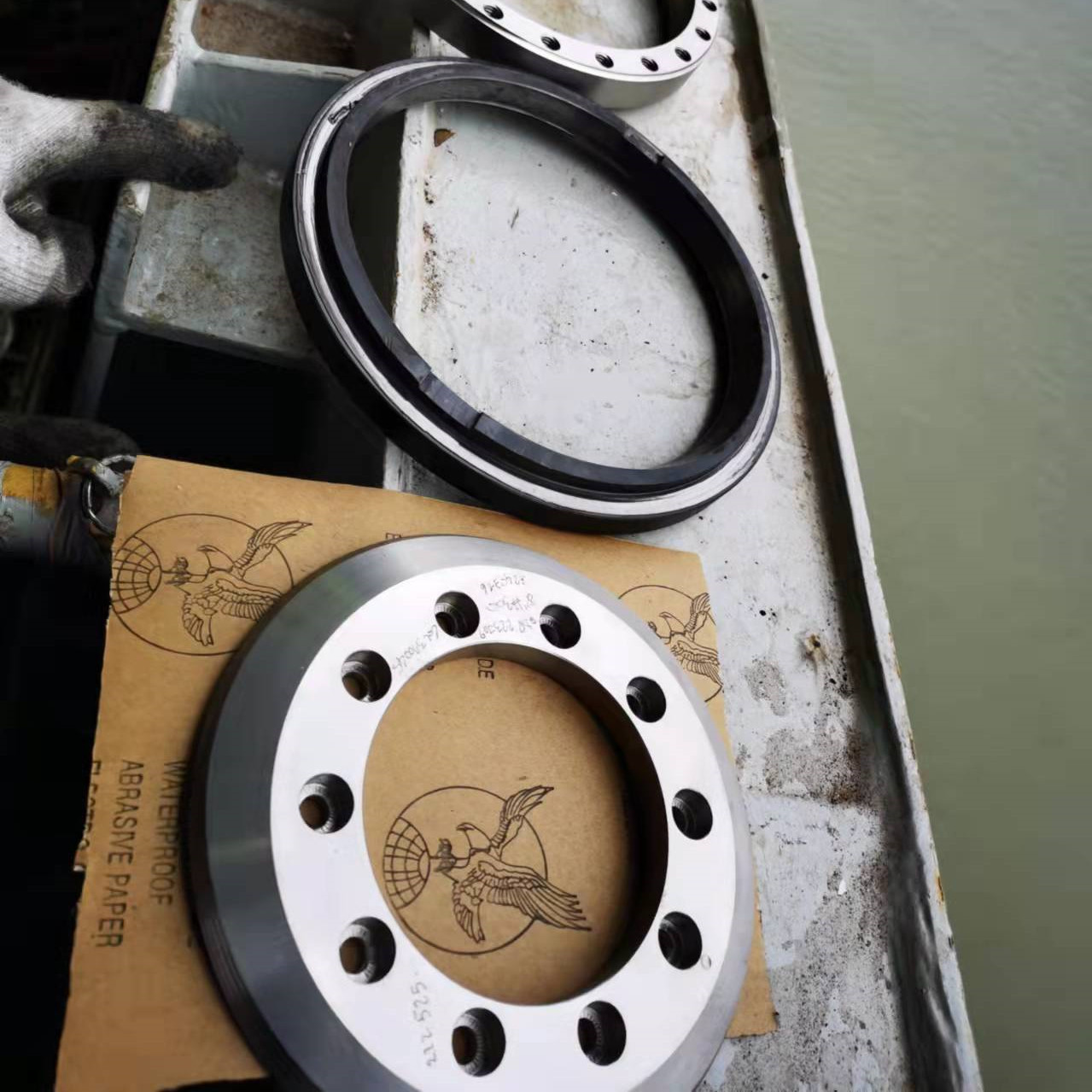 On site maintenance of CNOOC Jiangsu Binhai LNG terminal